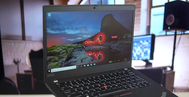 Lenovo ThinkPad sở hữu cấu h&igrave;nh kh&aacute; mạnh